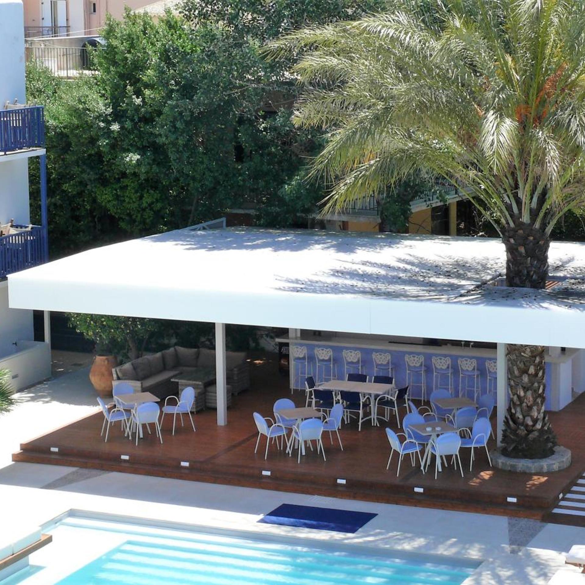 Danae Hotel 44/49