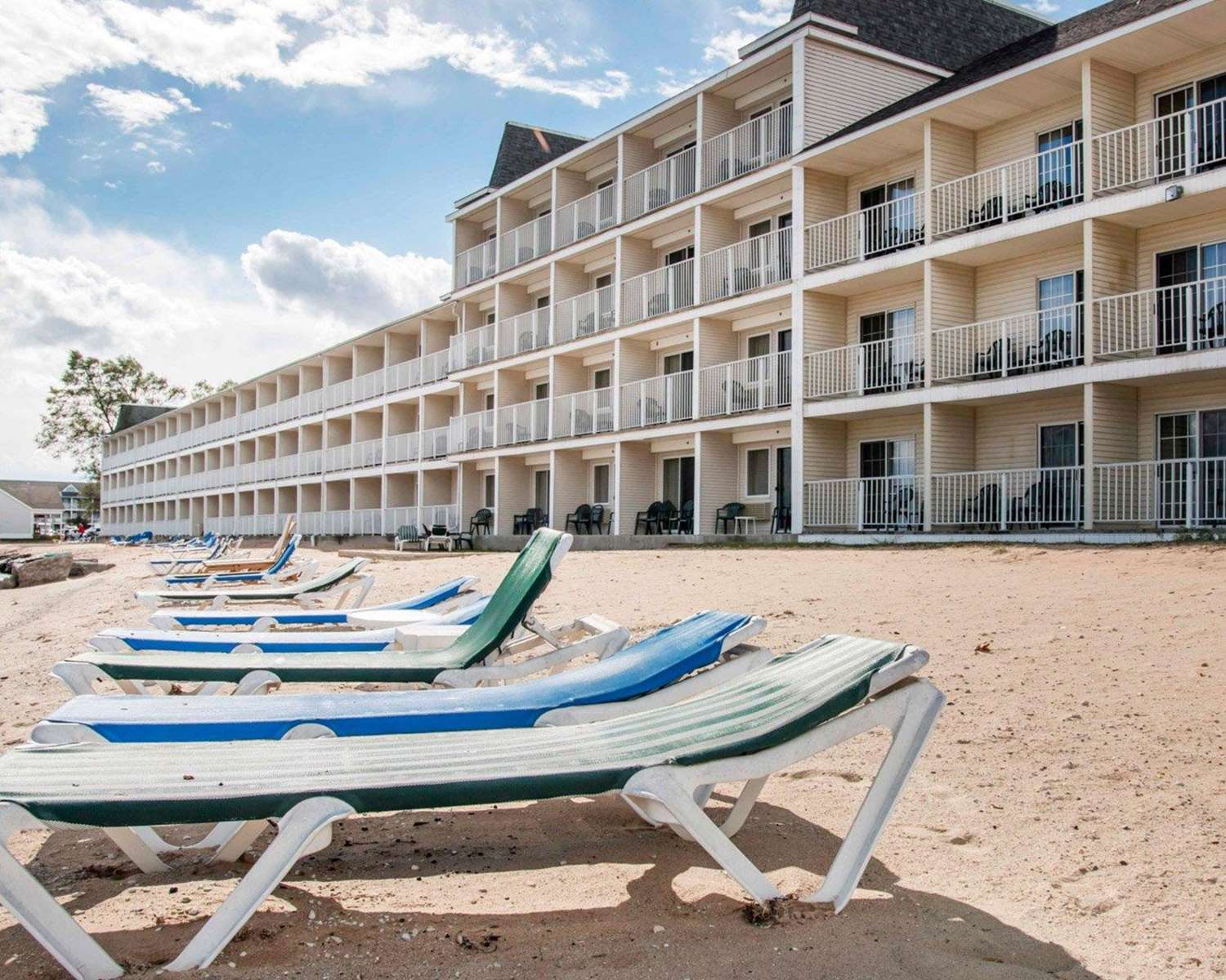 Comfort Inn Lakeside Mackinaw City MI 12/12