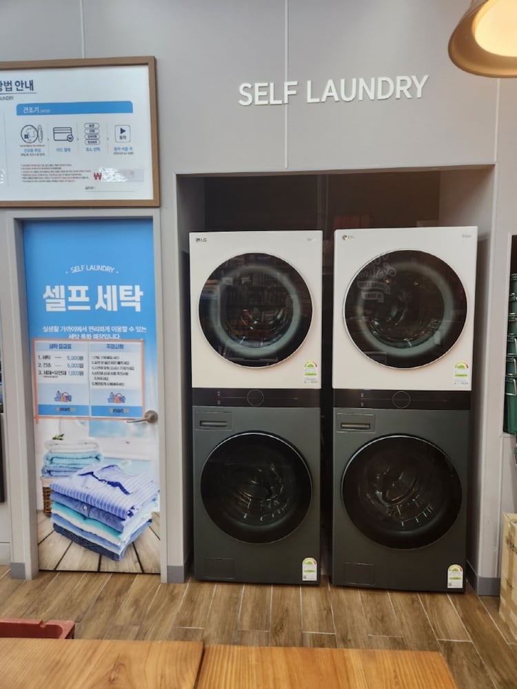 The Hotel Yeong Jong 14/50