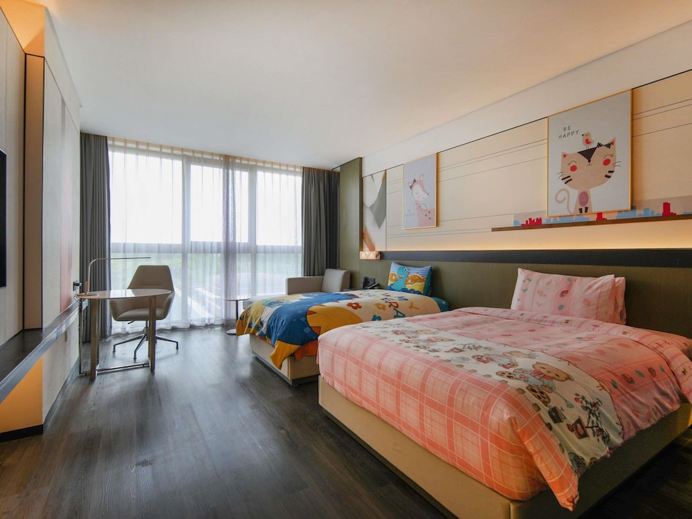 Novotel Shanghai Chuansha 24/66