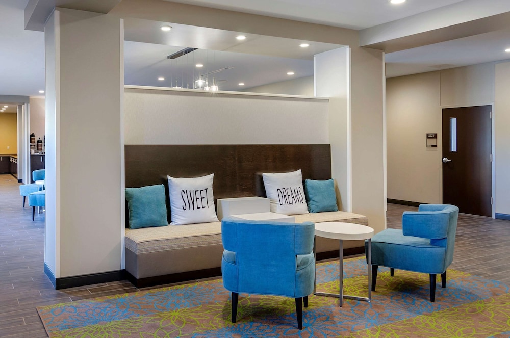 Sleep Inn & Suites Great Falls Airport 33/48