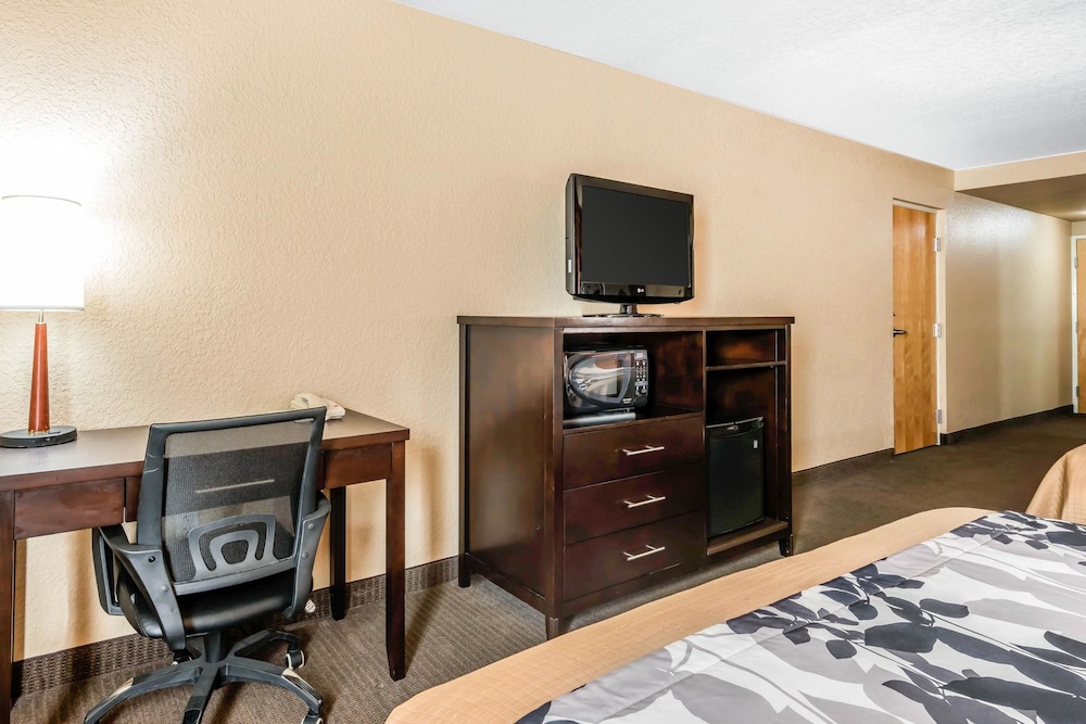 Sleep Inn & Suites Ocala - Belleview 36/40