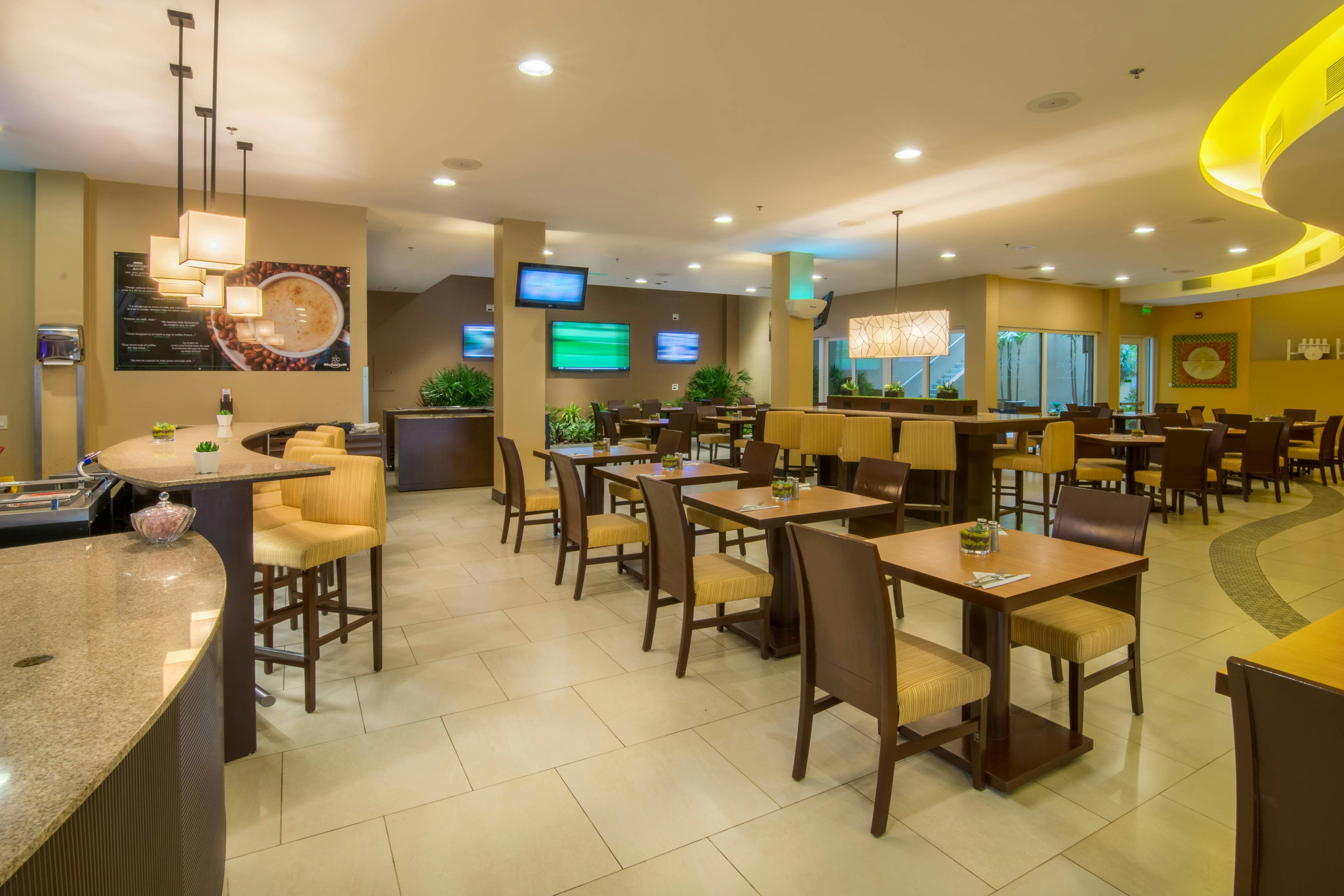 Courtyard By Marriott San Jose Airport Alajuela 4/11