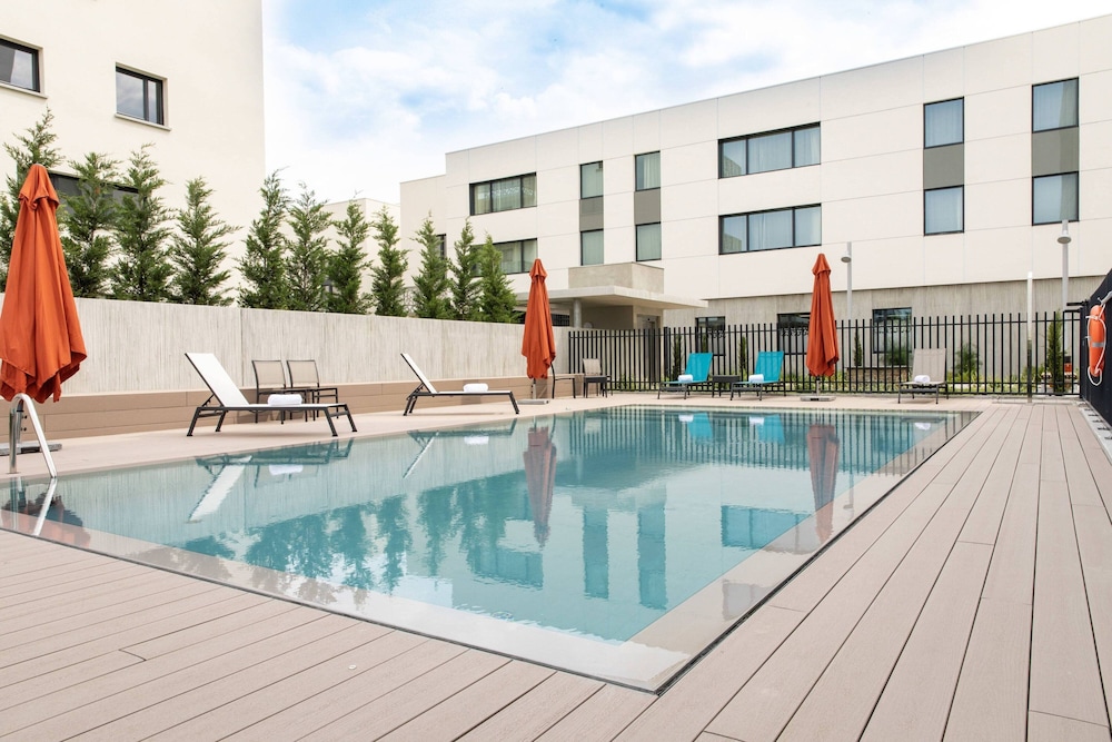 Residence Inn Toulouse Blagnac 3/50
