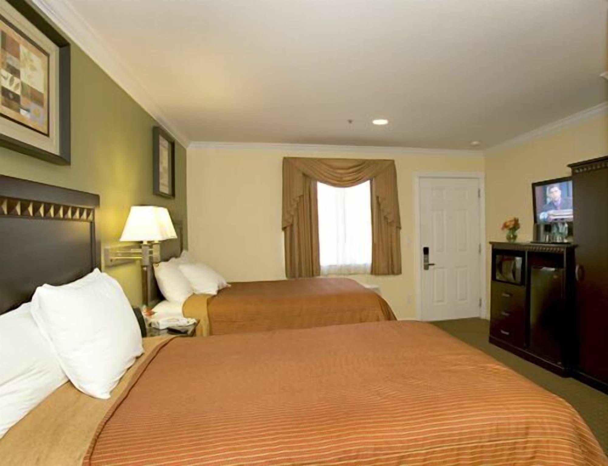 North Bay Inn 11/23