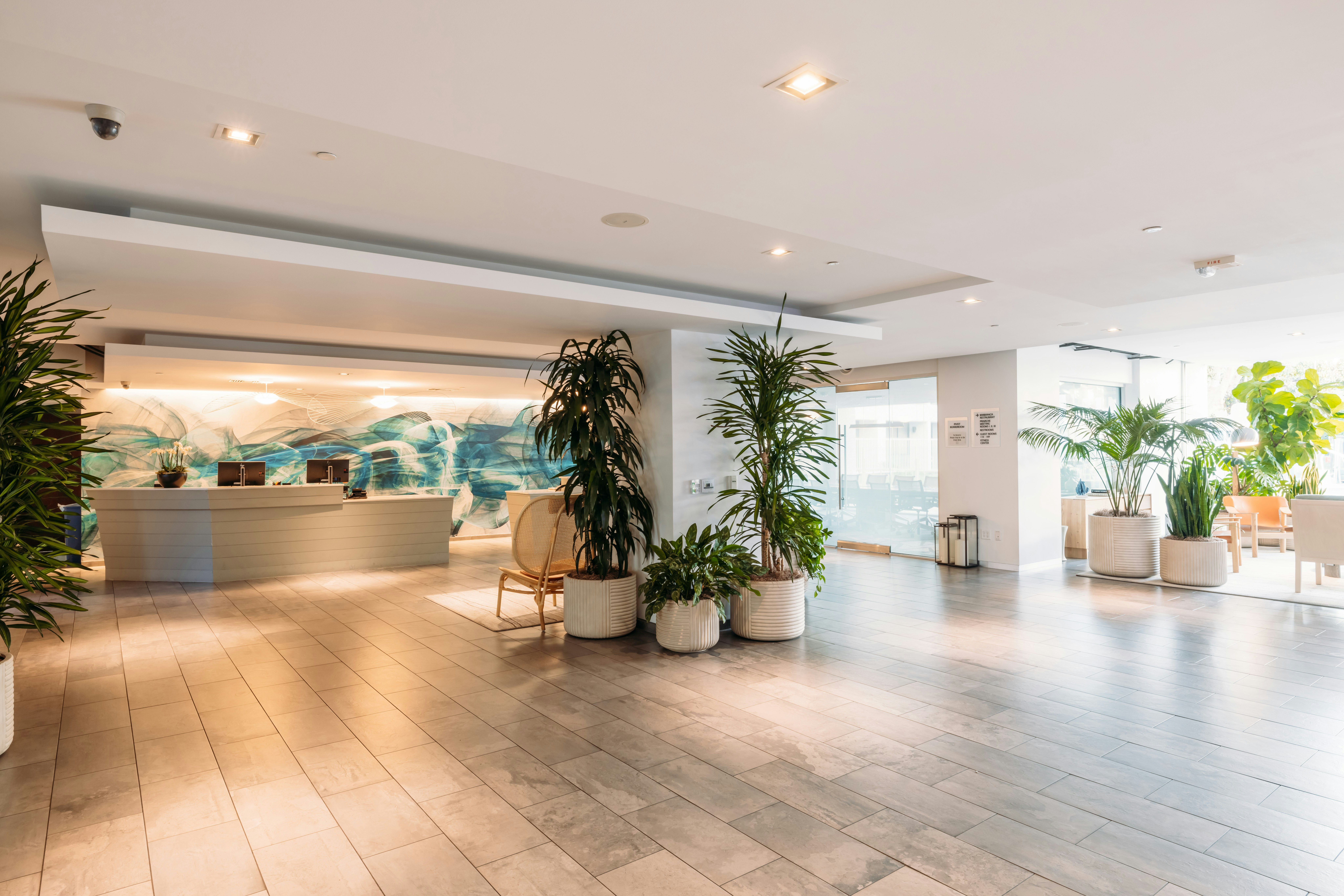 Lobby at Hotel MDR Marina del Rey a DoubleTree by Hilton, MARINA DEL REY - CA