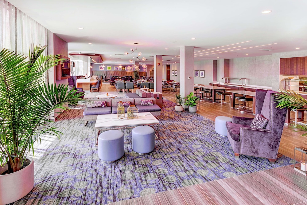 Hilton Garden Inn Toronto Brampton West 42/70