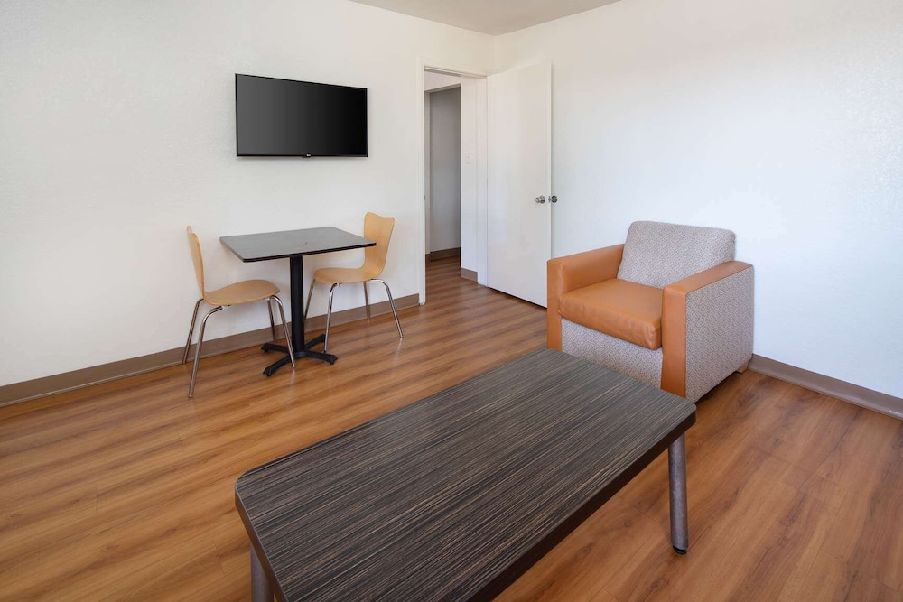 Motel6 Arcadia, CA - Los Angeles - Pasadena Area 30/40
