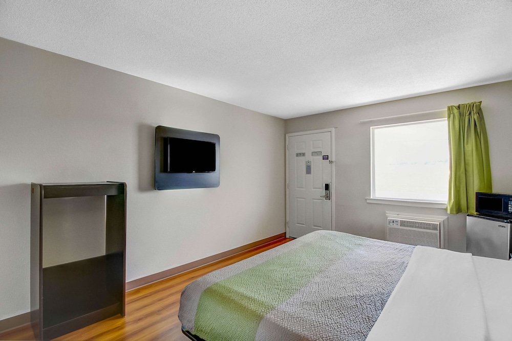 Motel 6 Charles Town Wv 14/60