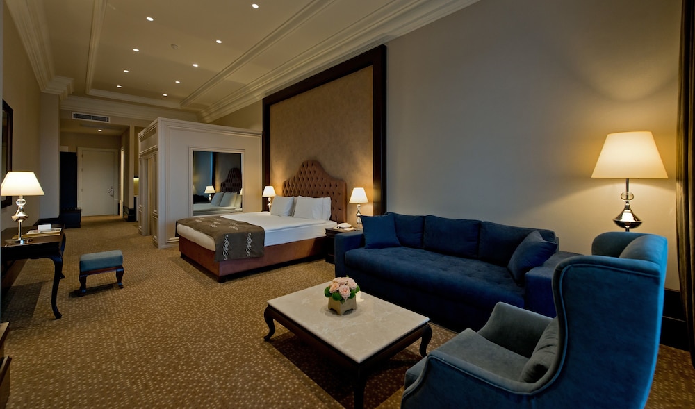 Vialand Palace Hotel 34/70