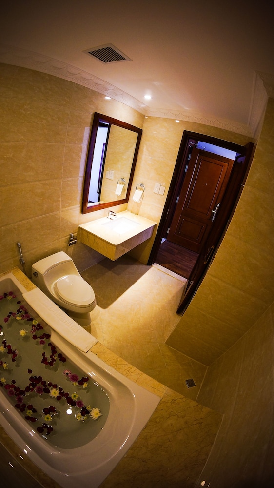 Nha Trang Palace Hotel 43/66