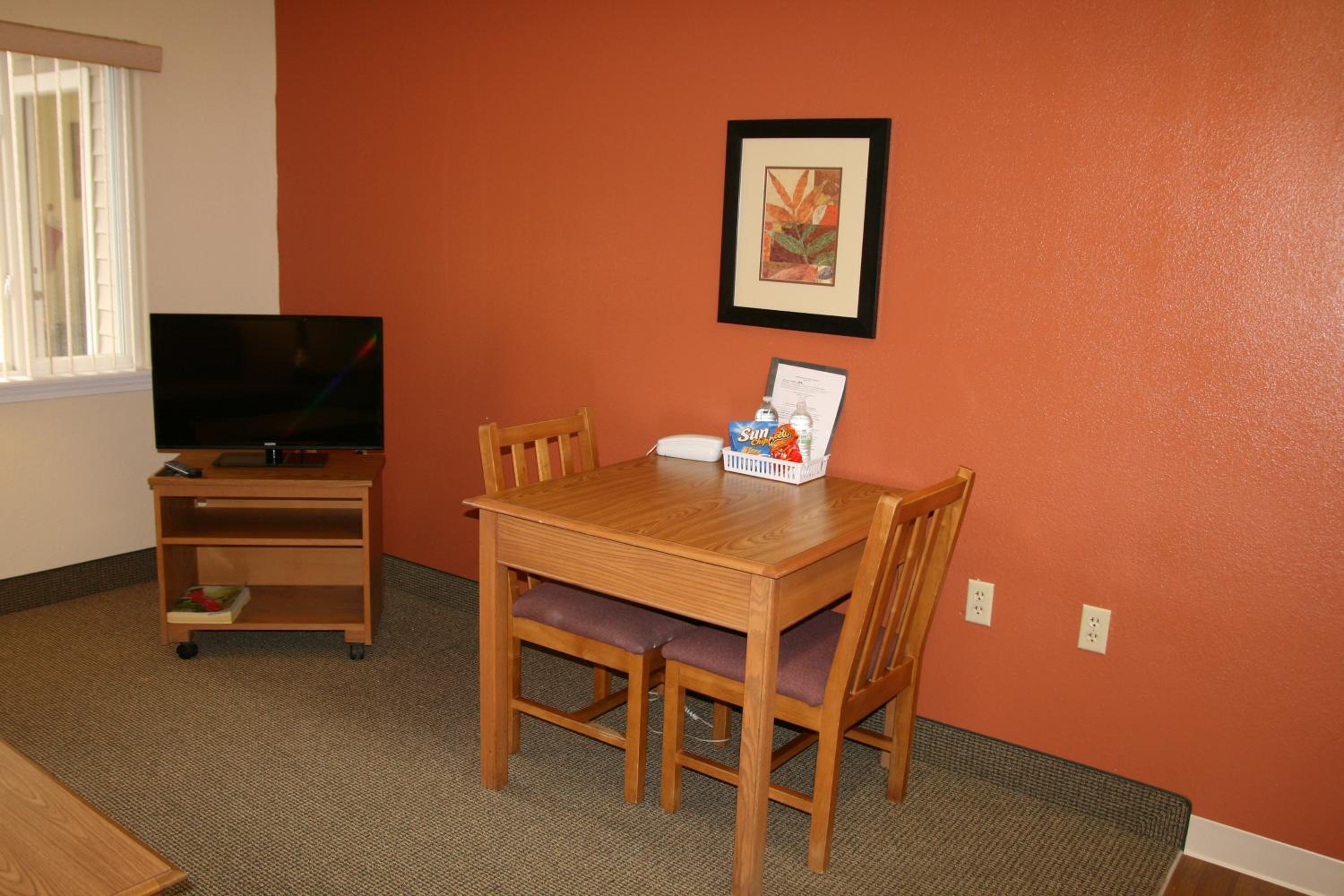 Affordable Suites of America 20/29