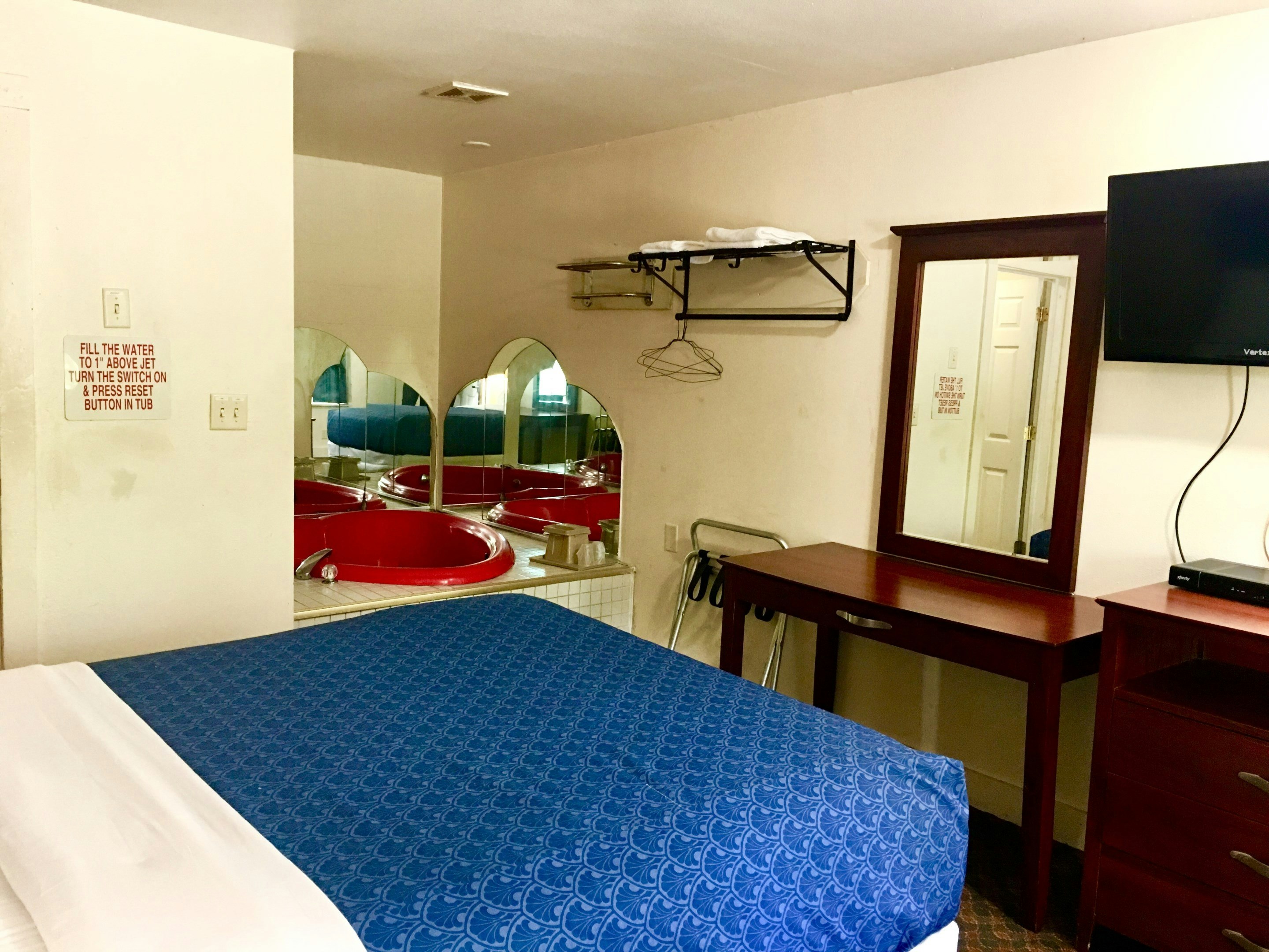 Passport Inn And Suites 8/11