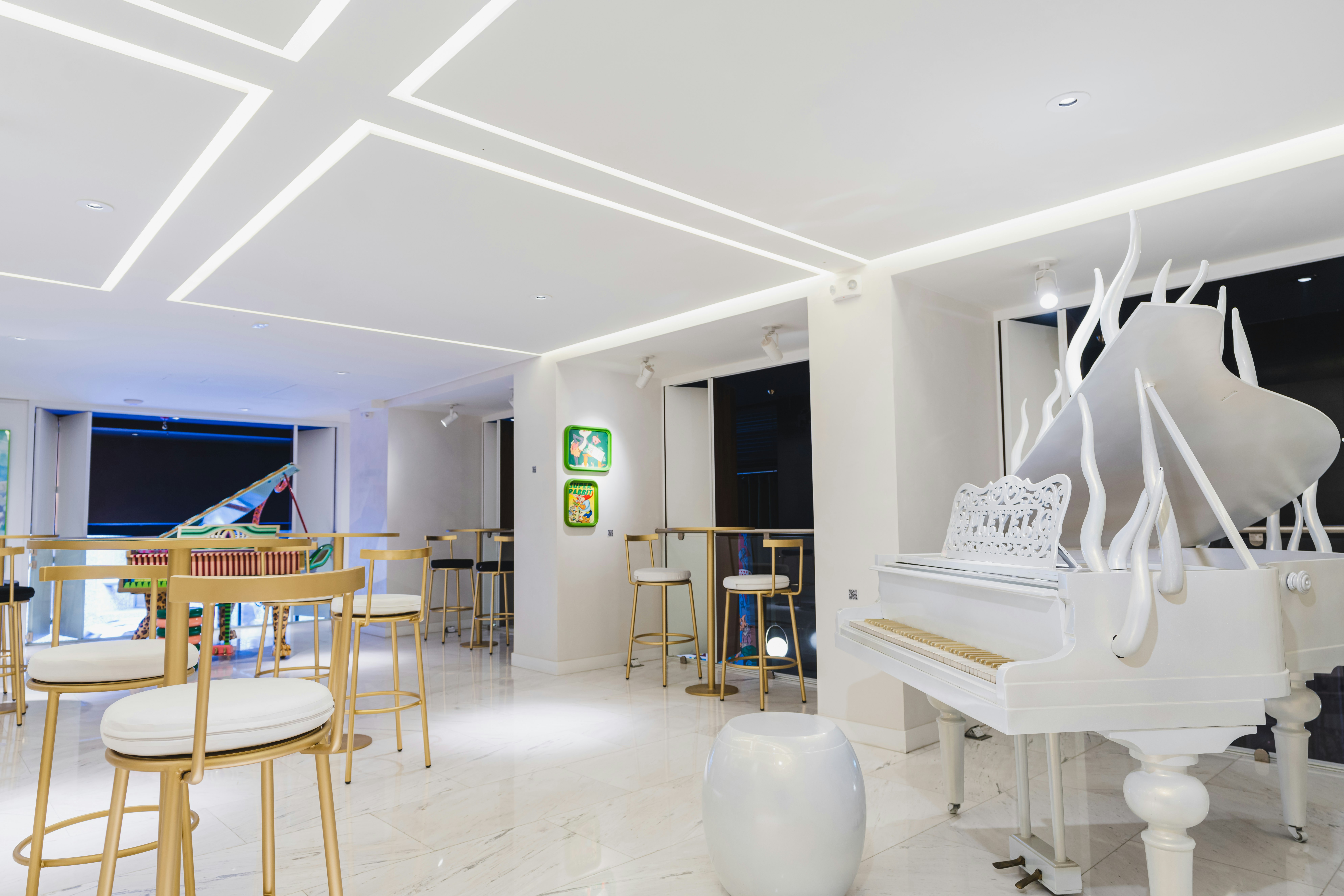 Umbral, Curio Collection by Hilton 29/48