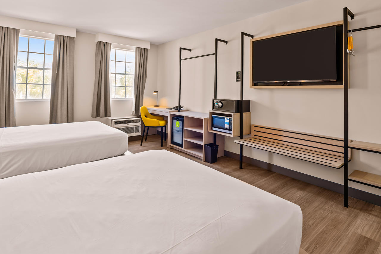 B&B HOTEL Jacksonville Airport 34/91