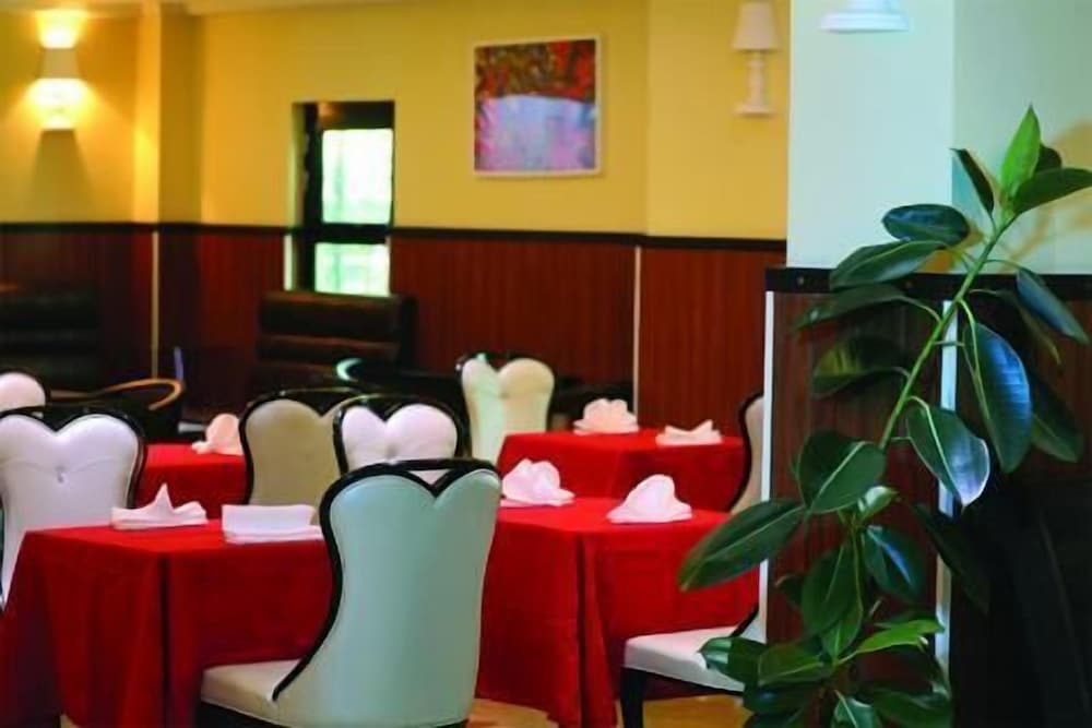 Afropolitan Hotel 23/36
