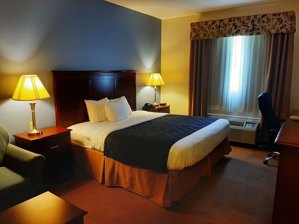 Baymont Inn And Suites Carthage 22/44
