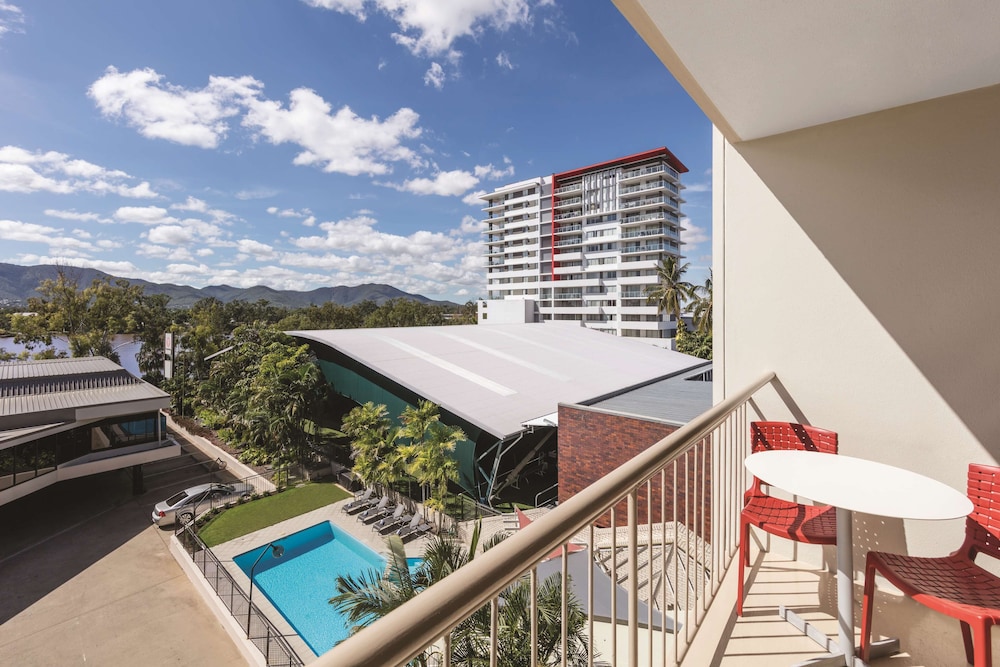 Mercure Rockhampton 4/55