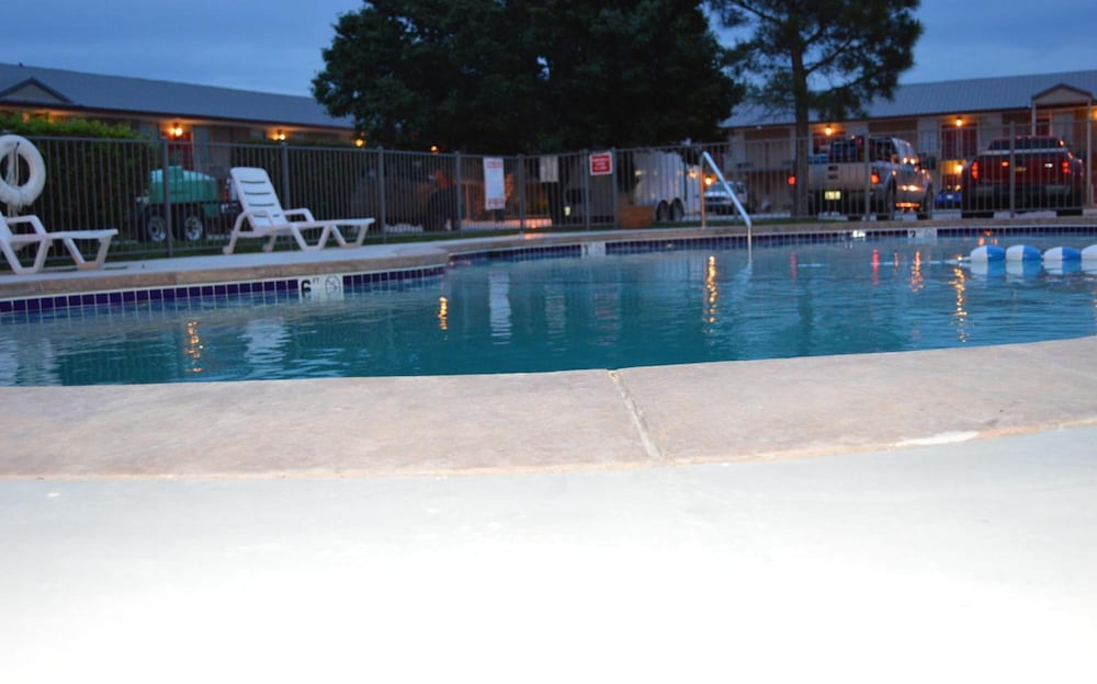 Guest Inn Ardmore 43/43