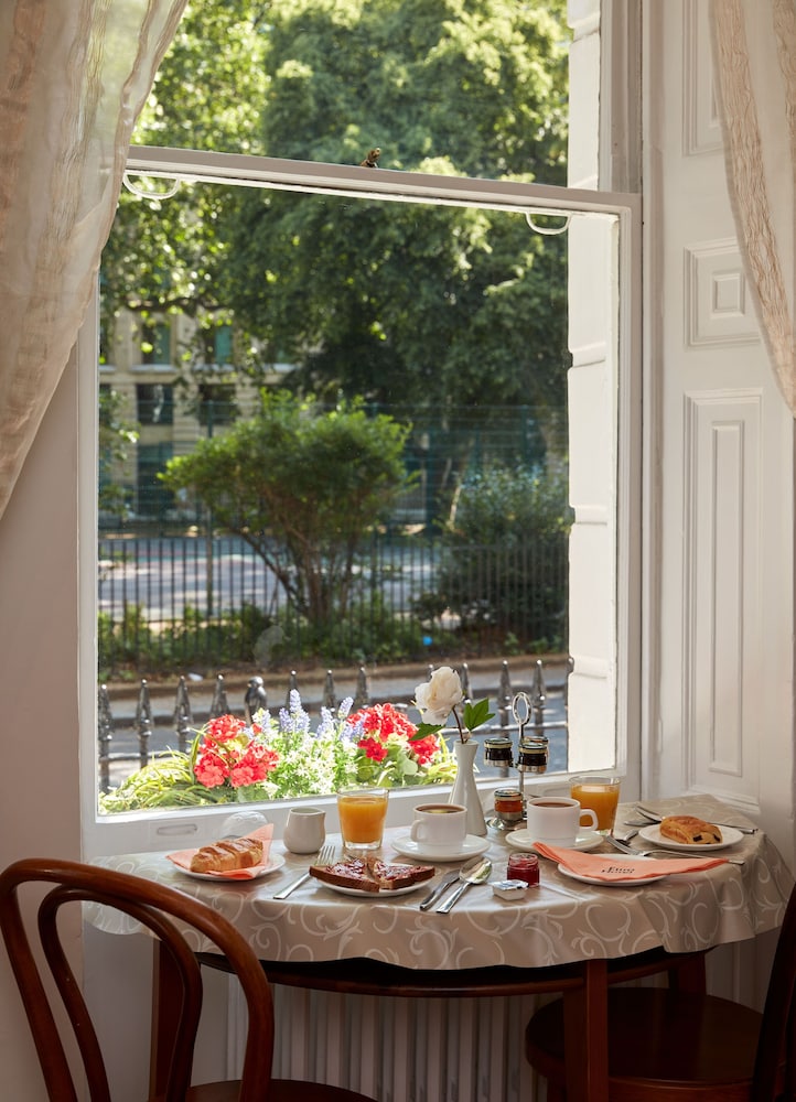 Euro Hotel 34/42