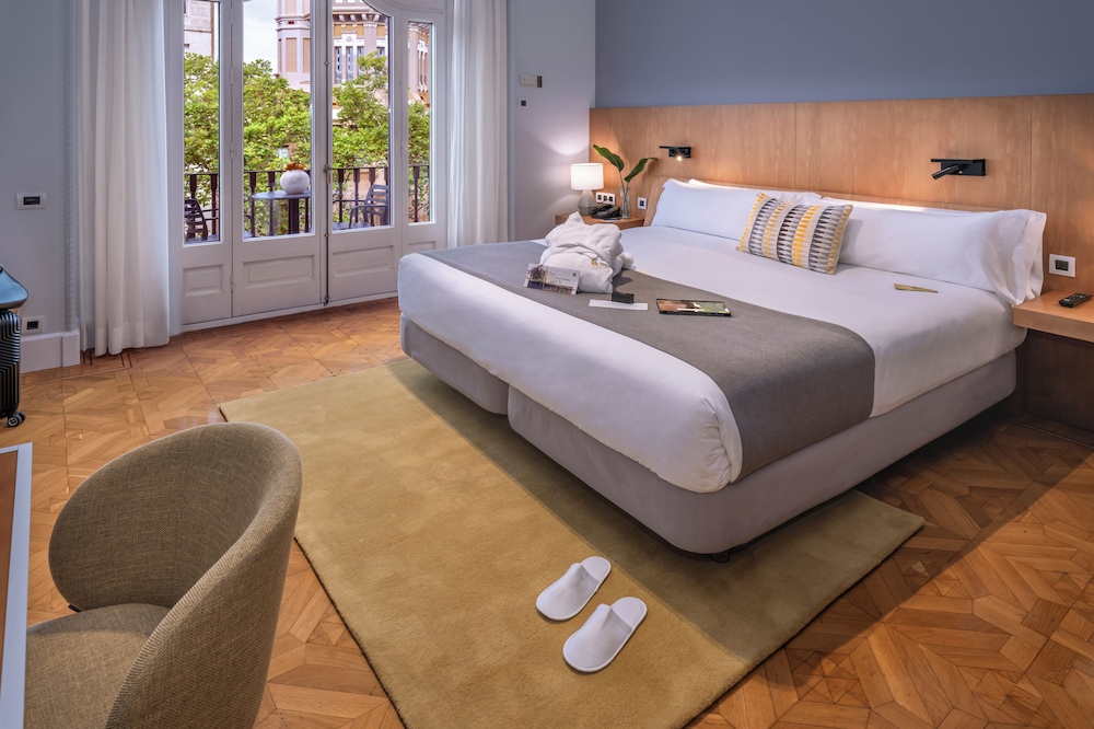 Hotel SERHS Rivoli Rambla 18/66