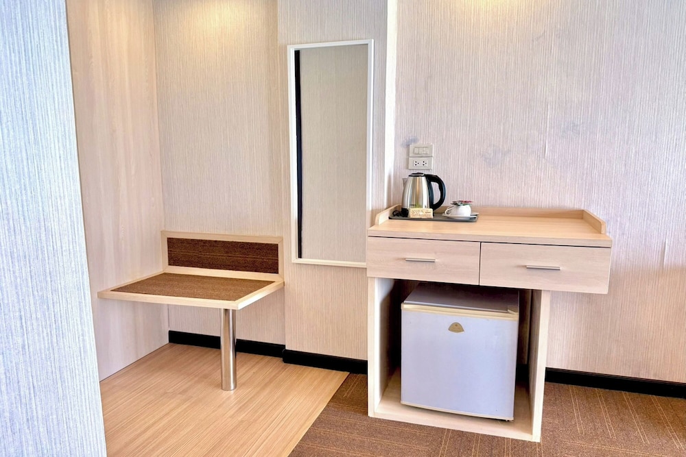 Pailyn Hotel Phitsanulok 69/76