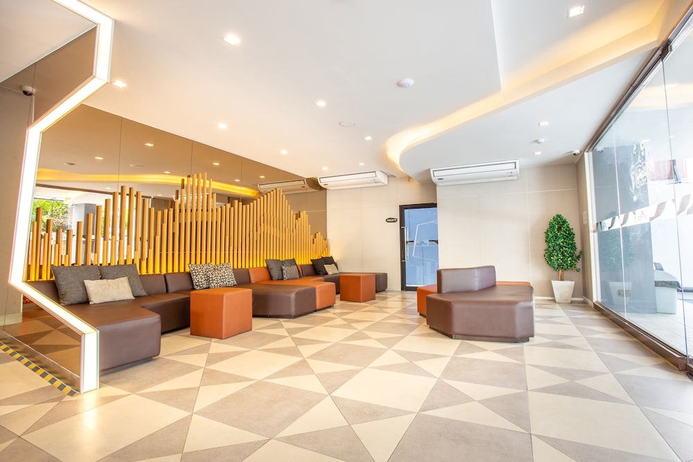 Spittze Hotel Pratunam 11/50