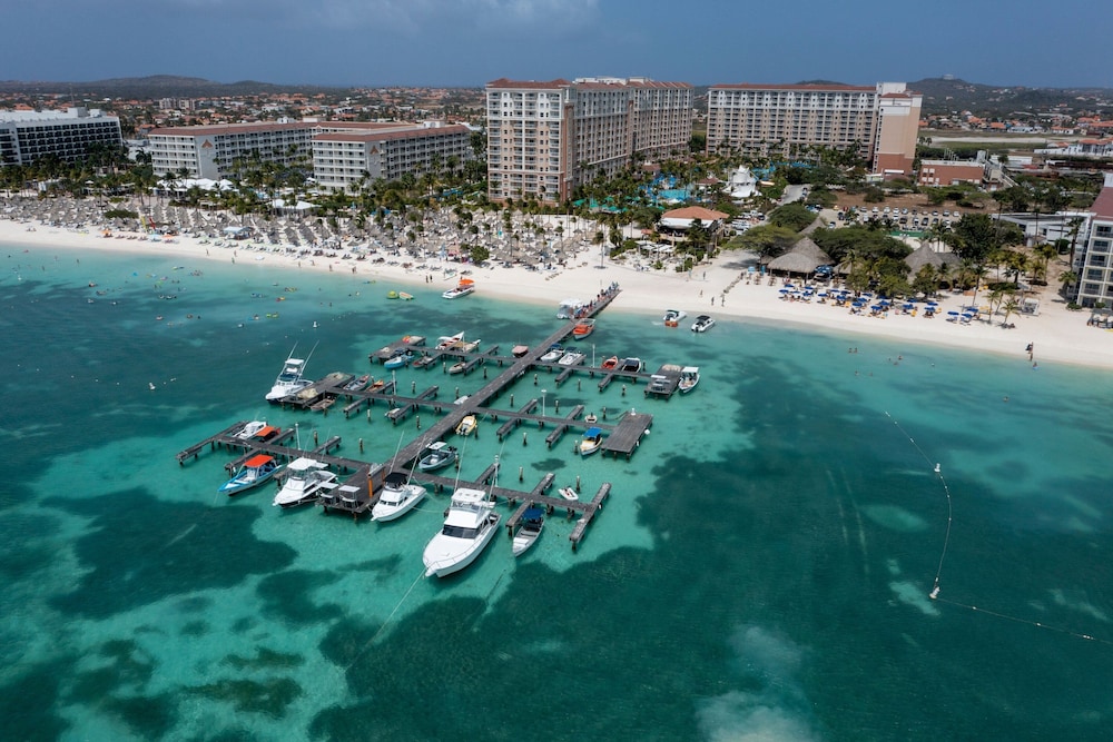 Marriotts Aruba Surf Club 60/68