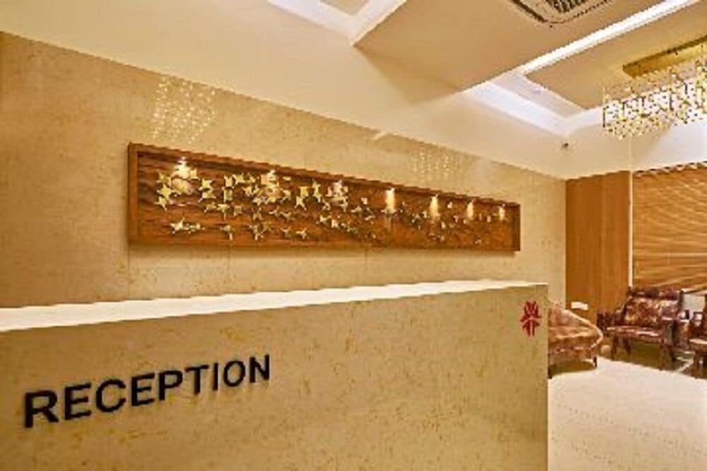 Hotel Atharv 1/17