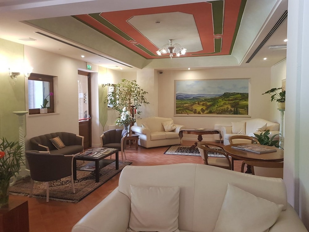 Saturnia Tuscany Hotel 50/70