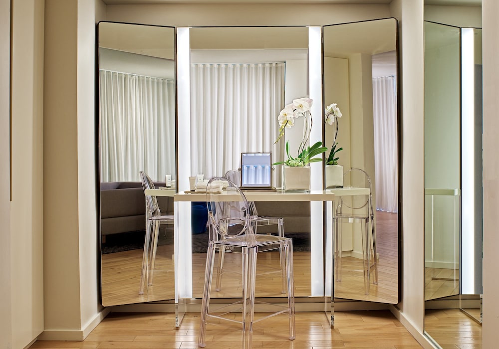 The Valorian Los Angeles, Curio Collection by Hilton 33/87