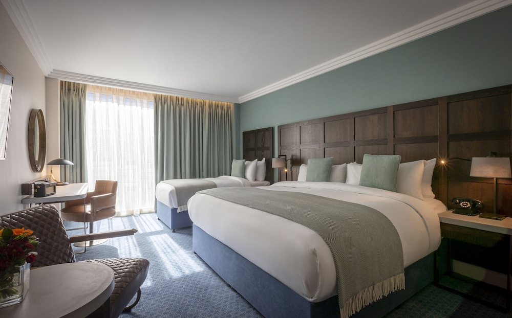DELUXE, SINGLE, DOUBLE BED