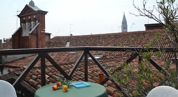 Canada Hotel Venice 15/20