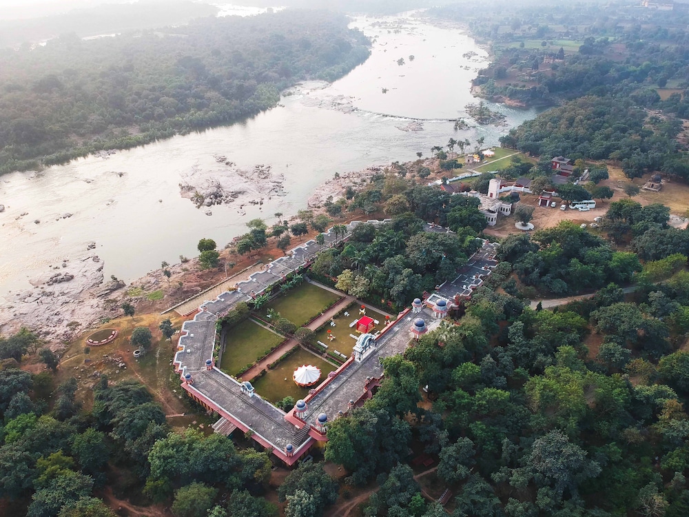 BUNDELKHAND RIVERSIDE 54/61