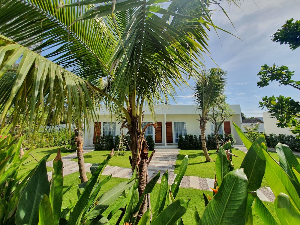 MEET Boutique Resort 27/43
