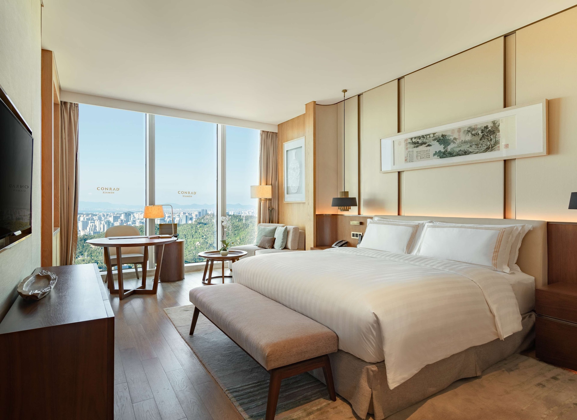 PREMIER, KING BED, SEA VIEW