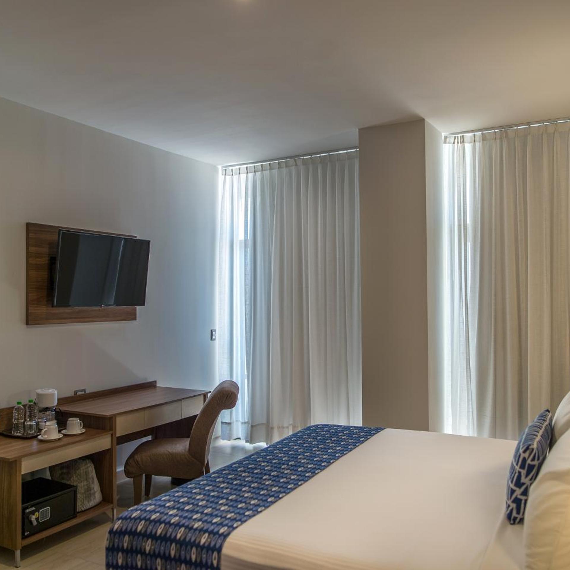 غرفة قياسية بسرير كوين بإطلالة على البحر، Ocean View Beach Hotel 6/8