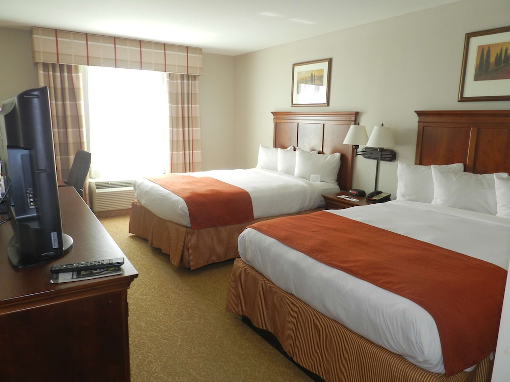 Country Inn & Suites by Radisson, Braselton, GA 4/33