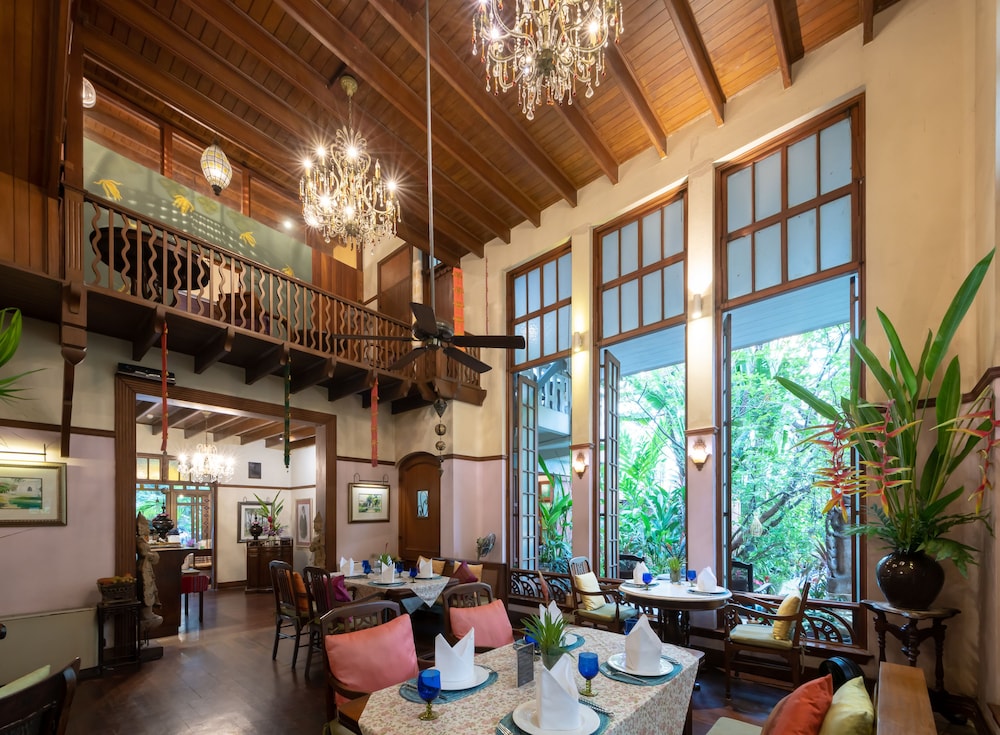 Ariyasomvilla Bangkok 54/68