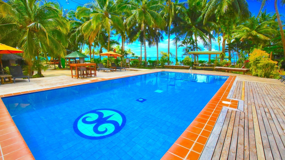 Le Vasa Resort 25/50