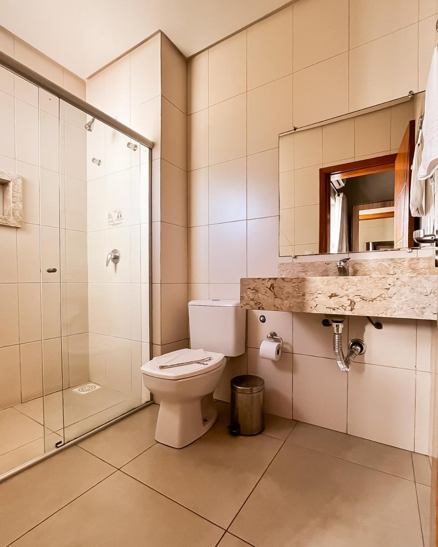 Hotel Caminhos da Serra 50/50