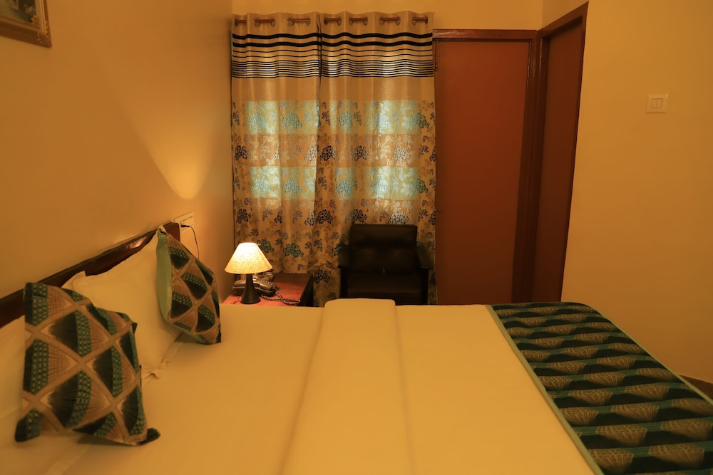 T.M Hotel 29/37