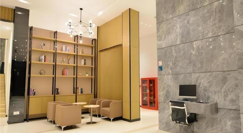 City Comfort Inn Huanggang Qichun Exhibition Center 35/50