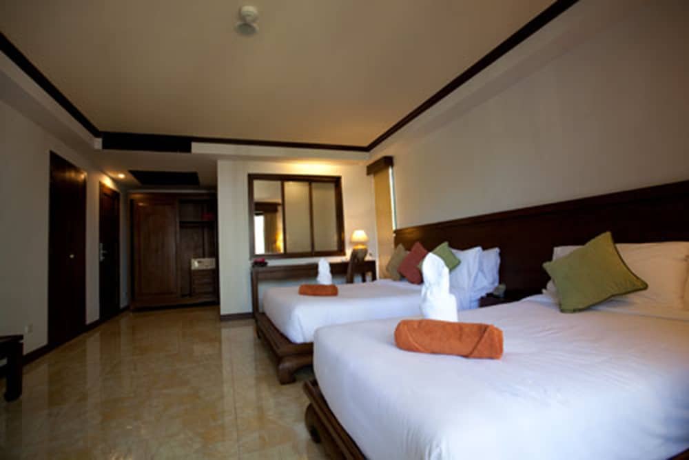 ASTROCOCO beach resort by Coconut Beach 16/42