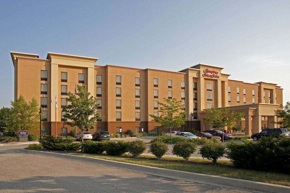 Hampton Inn Suites Bloomington Normal 3/48