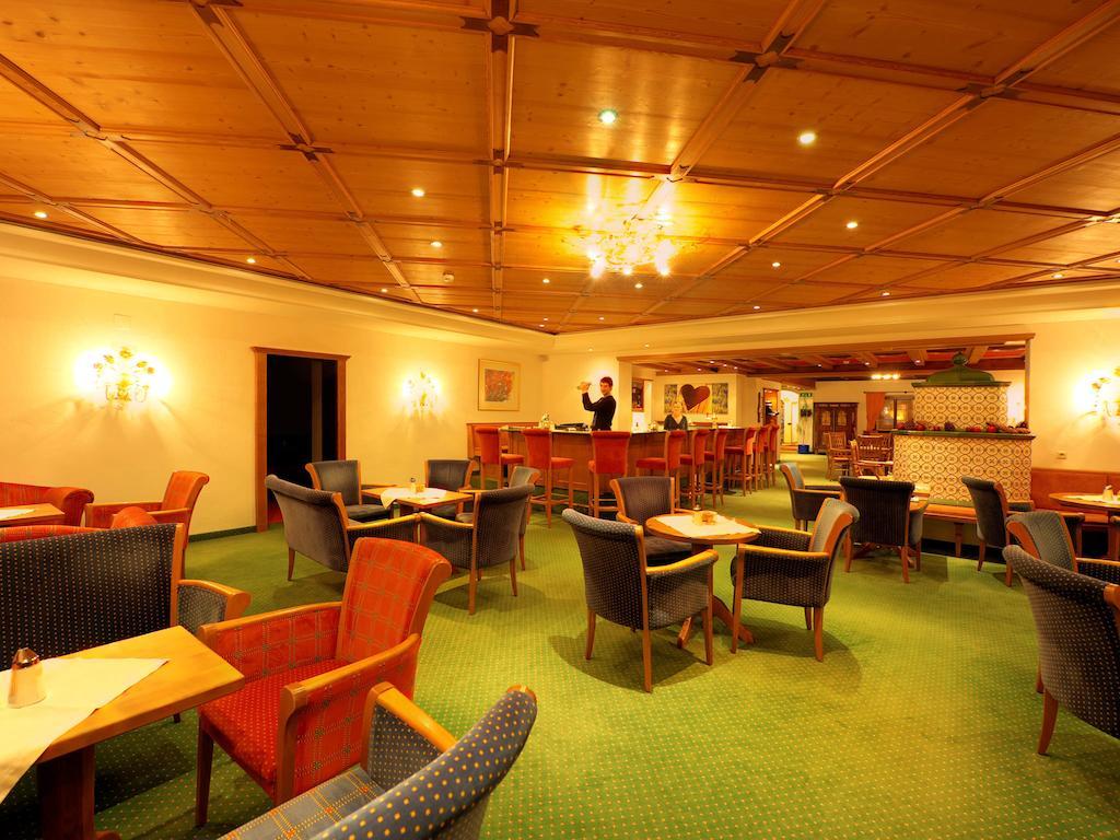 HOTEL ARLBERG 23/29