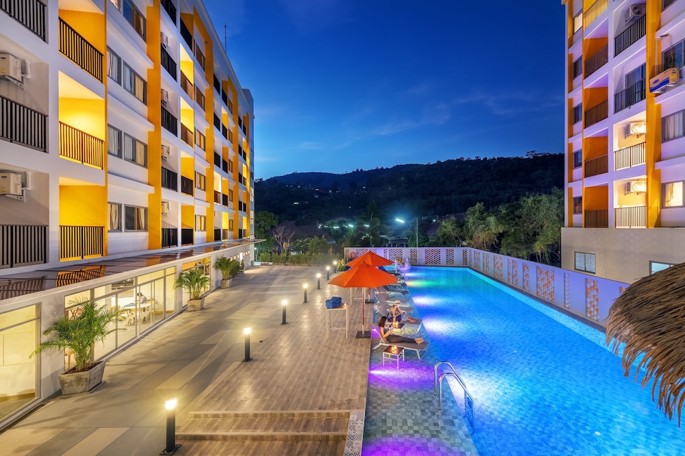 Beehive Boutique Hotel Phuket 44/50