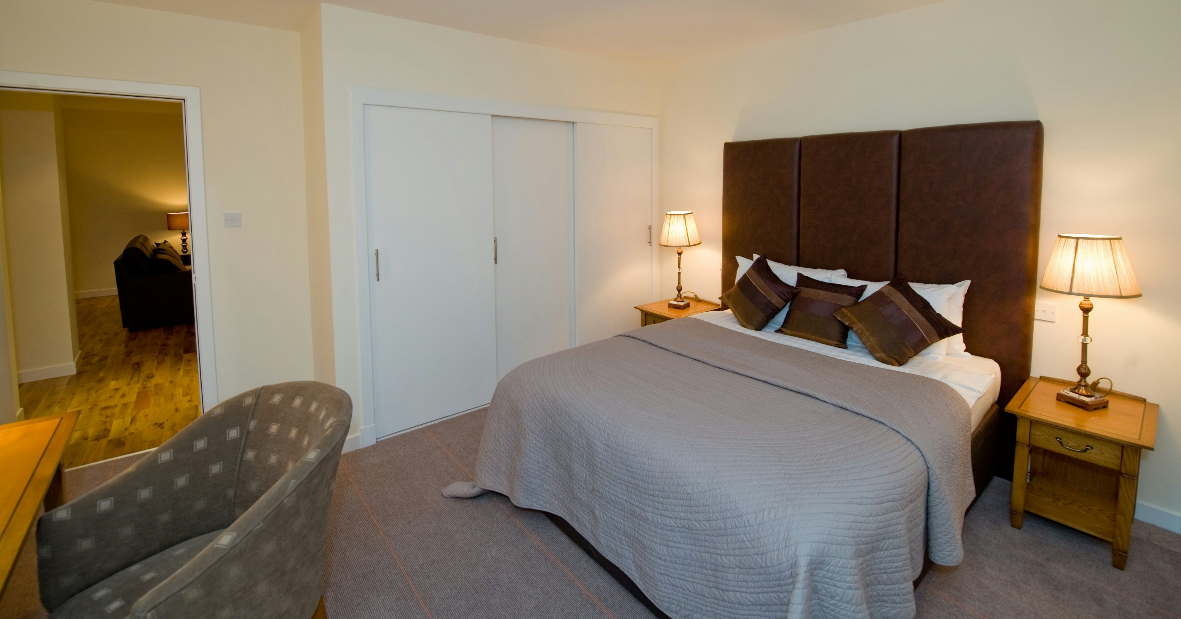 1 BEDROOM, APARTMENT