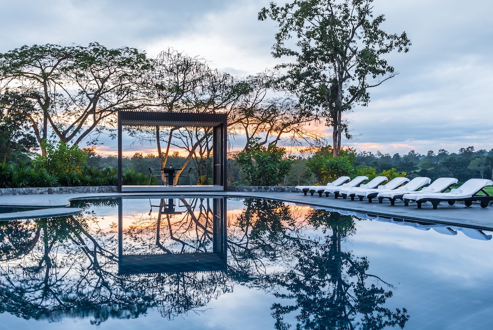 Chatrium Golf Resort Soi Dao Chanthaburi 36/72