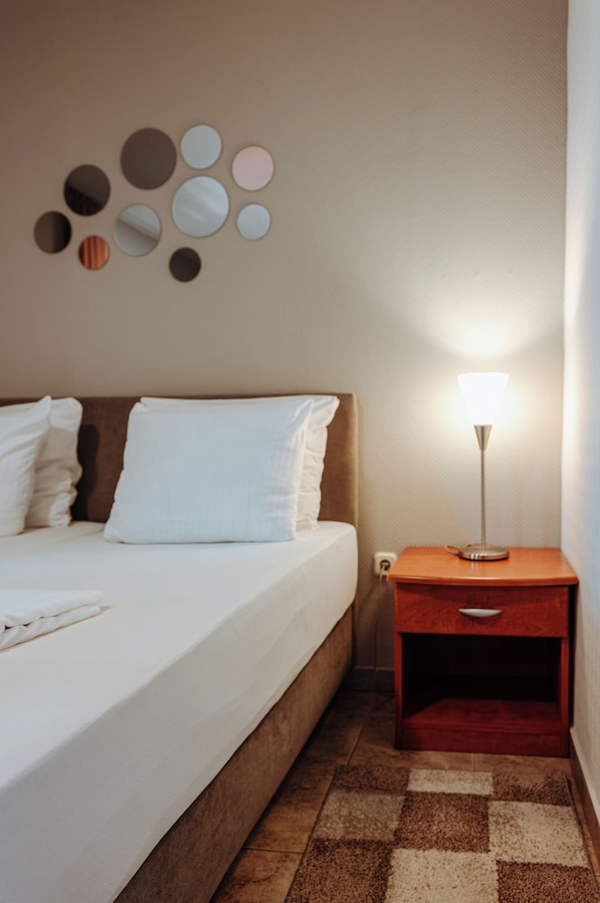 Matilde Beach Resort 10/50